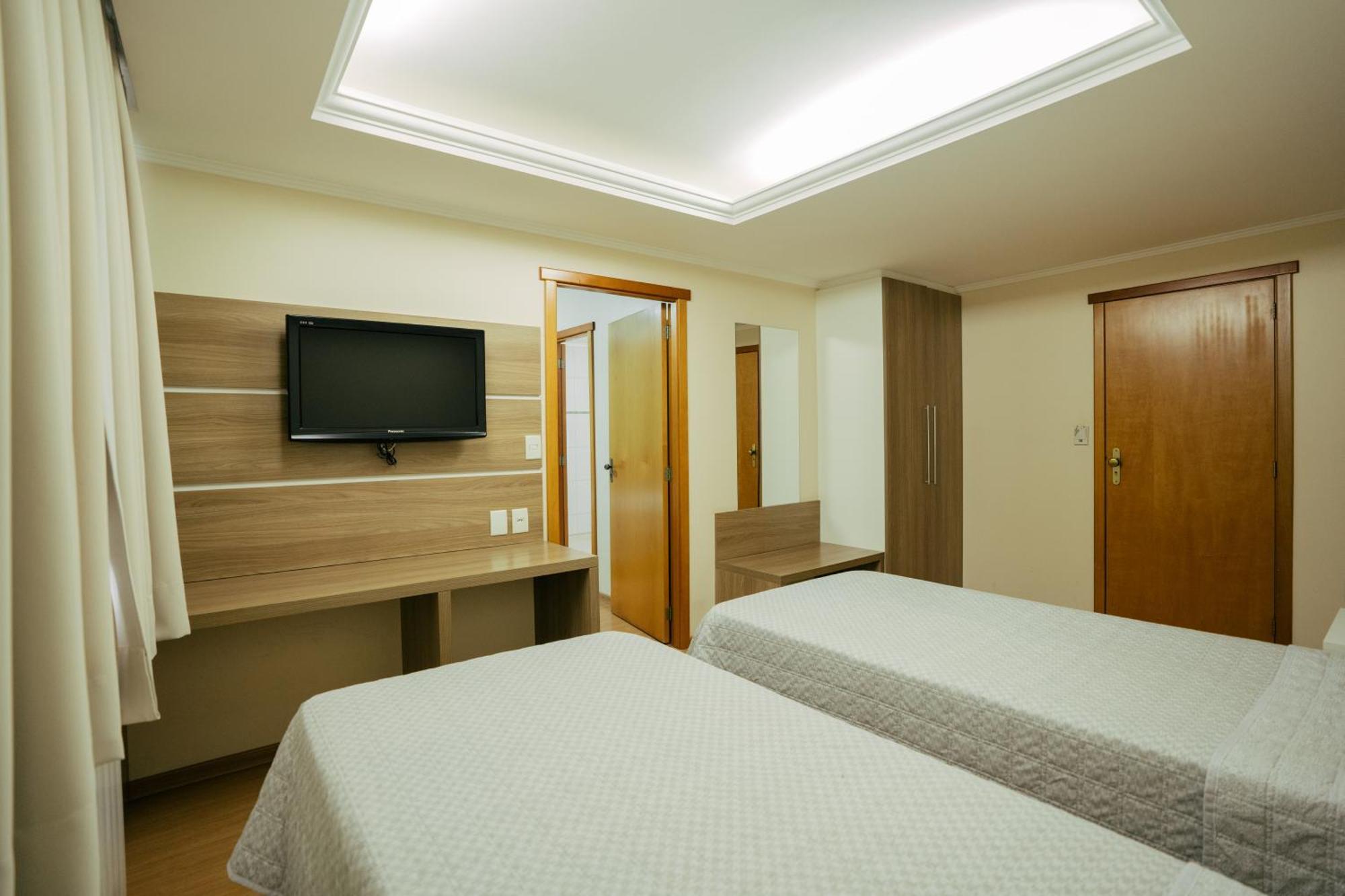 Hotel Prata Villaggio Nova Prata Bagian luar foto